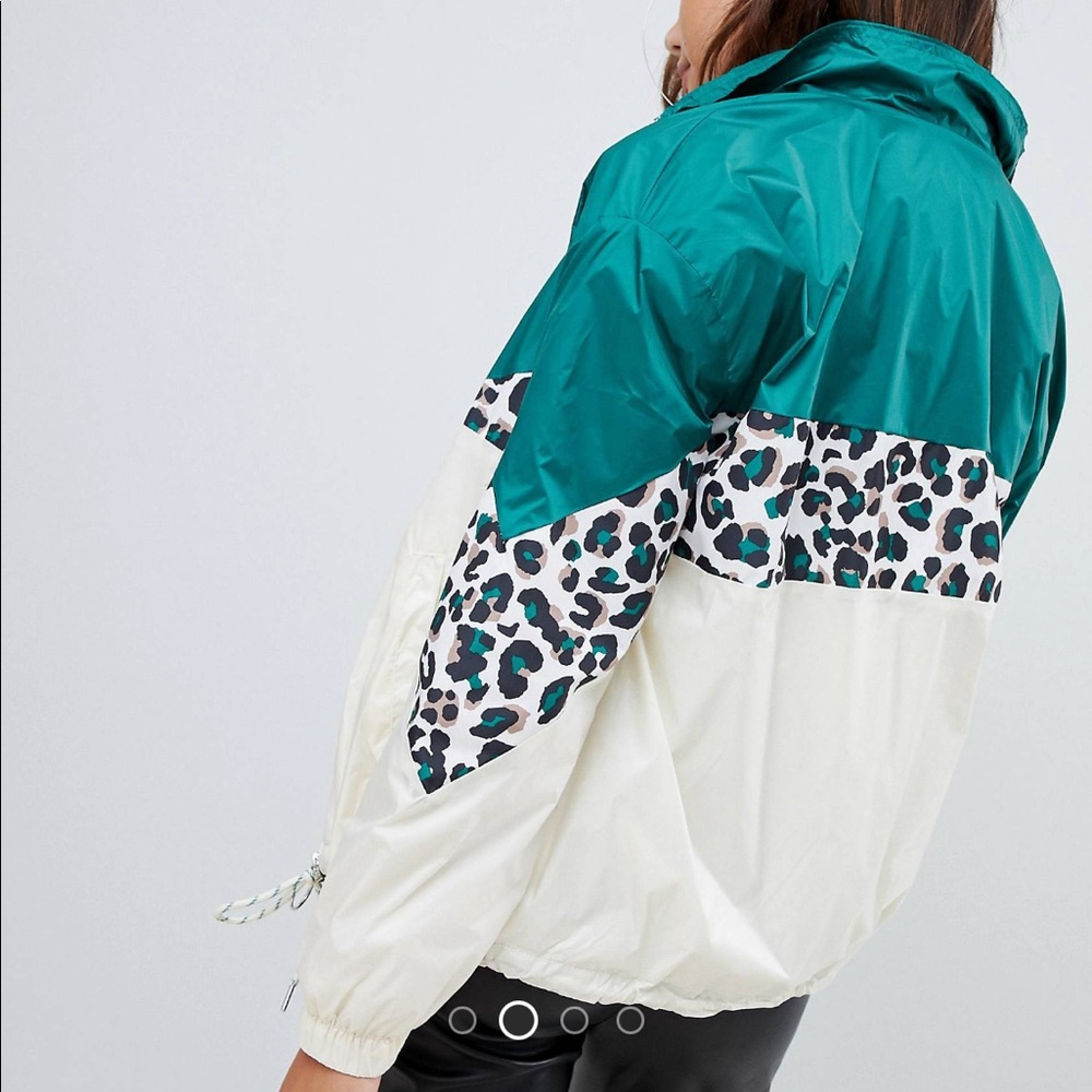 Bershka ( European brand) windbreaker multicolored